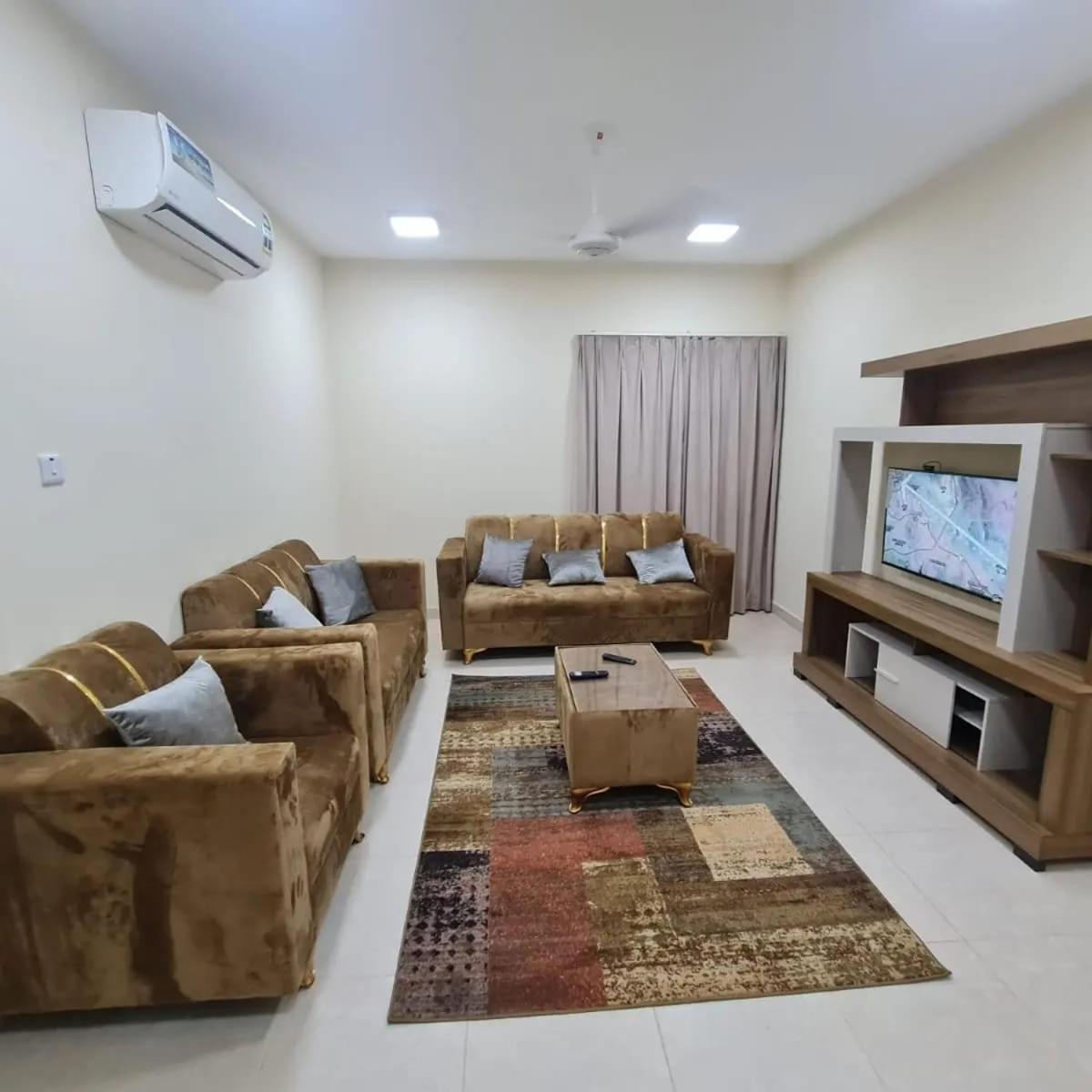 ترحال للشقق المفروشه Salalah Buitenkant foto