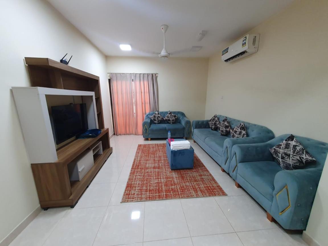 ترحال للشقق المفروشه Salalah Buitenkant foto