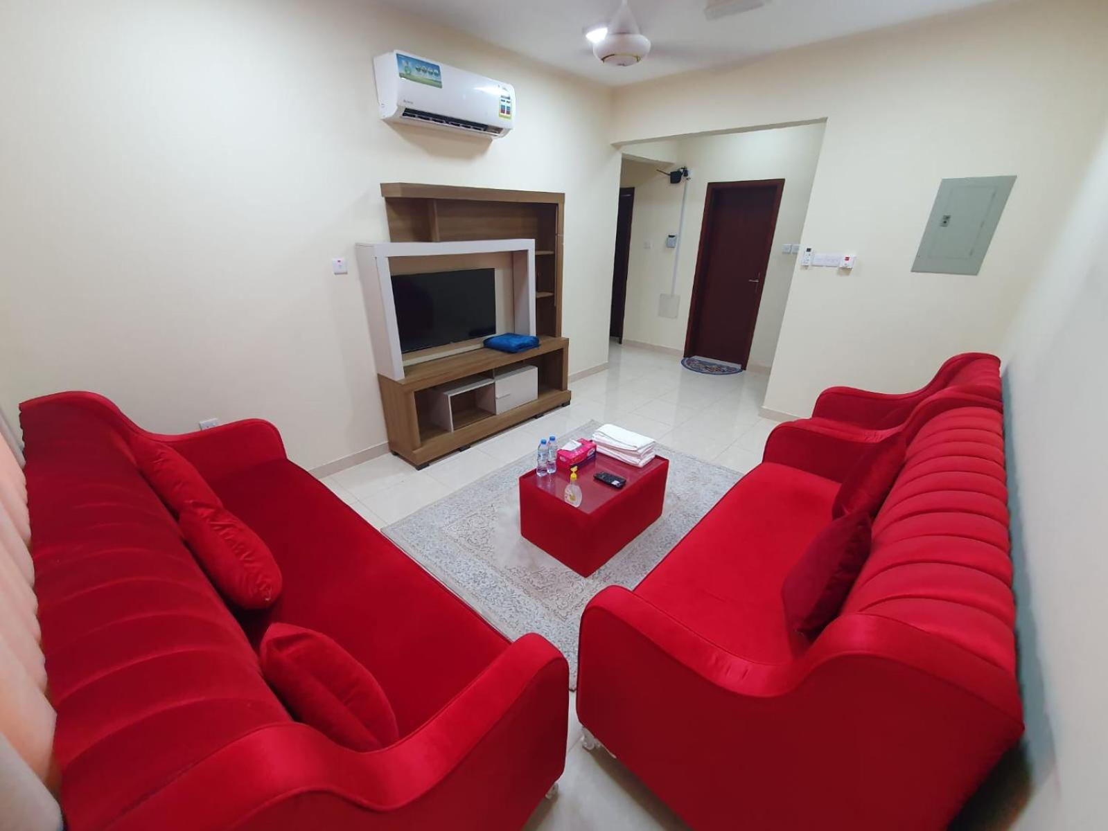 ترحال للشقق المفروشه Salalah Buitenkant foto