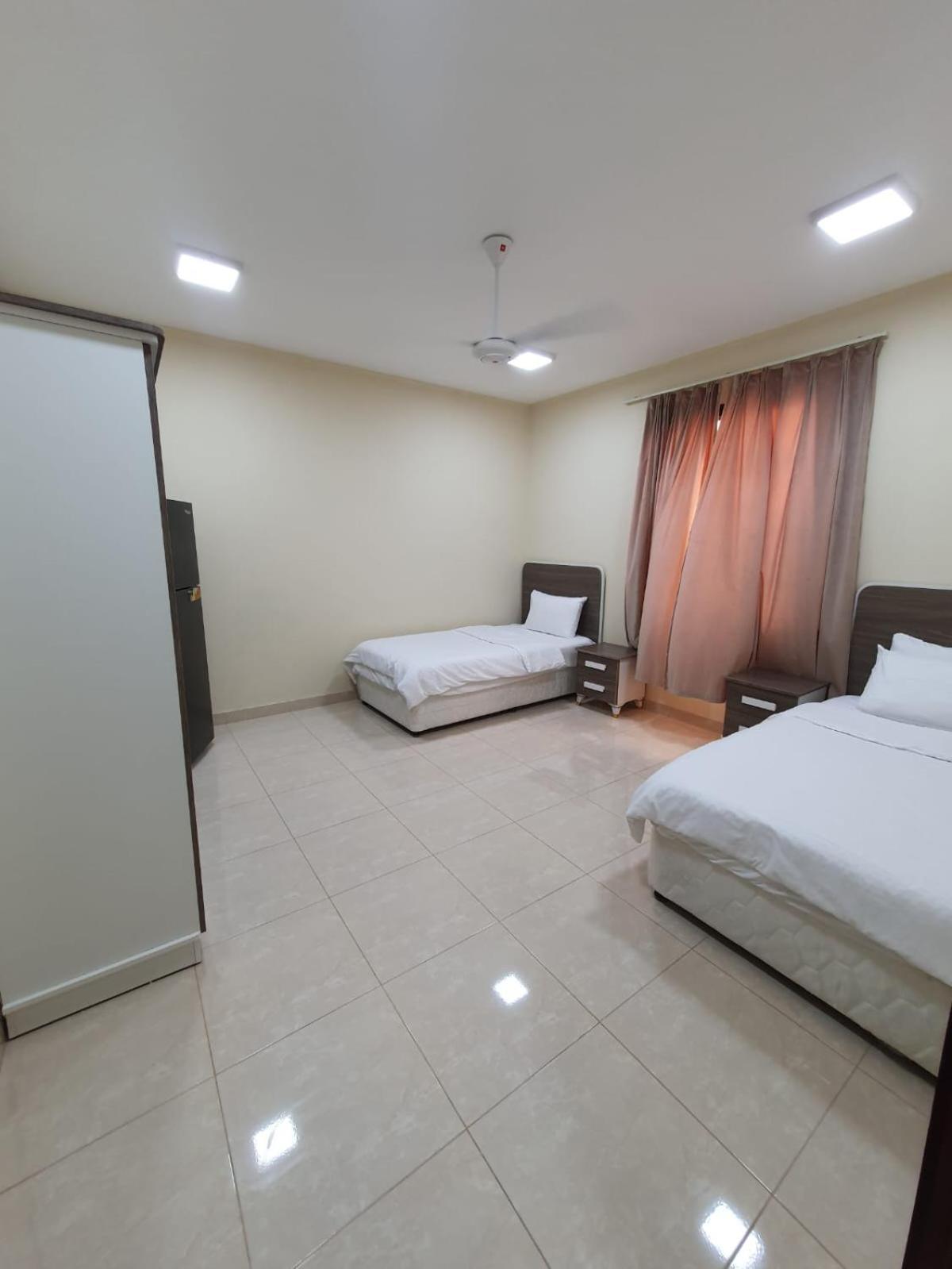 ترحال للشقق المفروشه Salalah Buitenkant foto